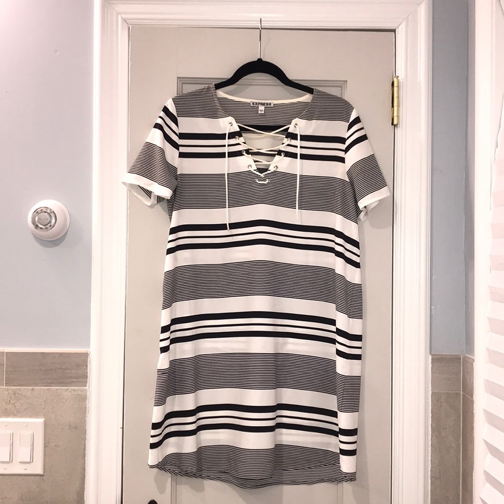 Express - Dress